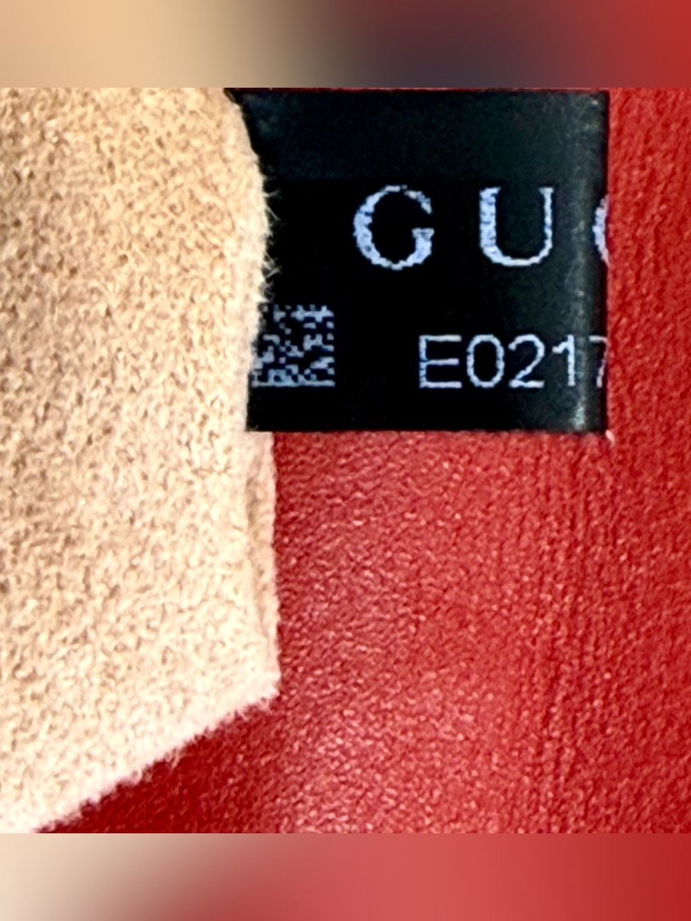 GUCCI QUEEN MARGARET BEE CLUTCH IN RED - Picture 8 of 11